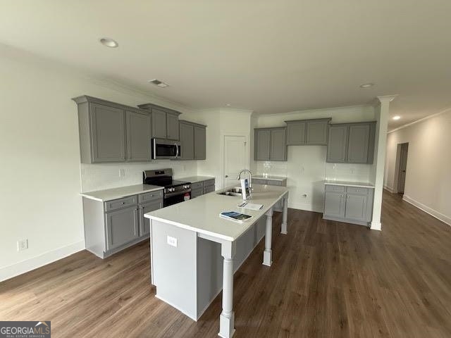 Harbor Club - Residential