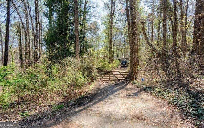 Photo of 959 Old Milford Church Road SW, Marietta, GA 30060 (MLS # 10823912)