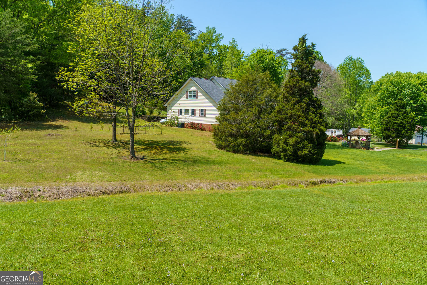 6837 Hwy US 129 N