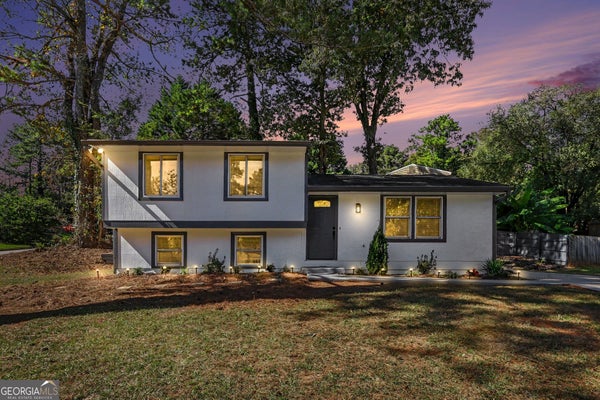 2615 OLD SOUTH DR, JONESBORO, GA 30236 - Image 026a706d44d5a76ee4b23bdcdfbcc39c/2071758038