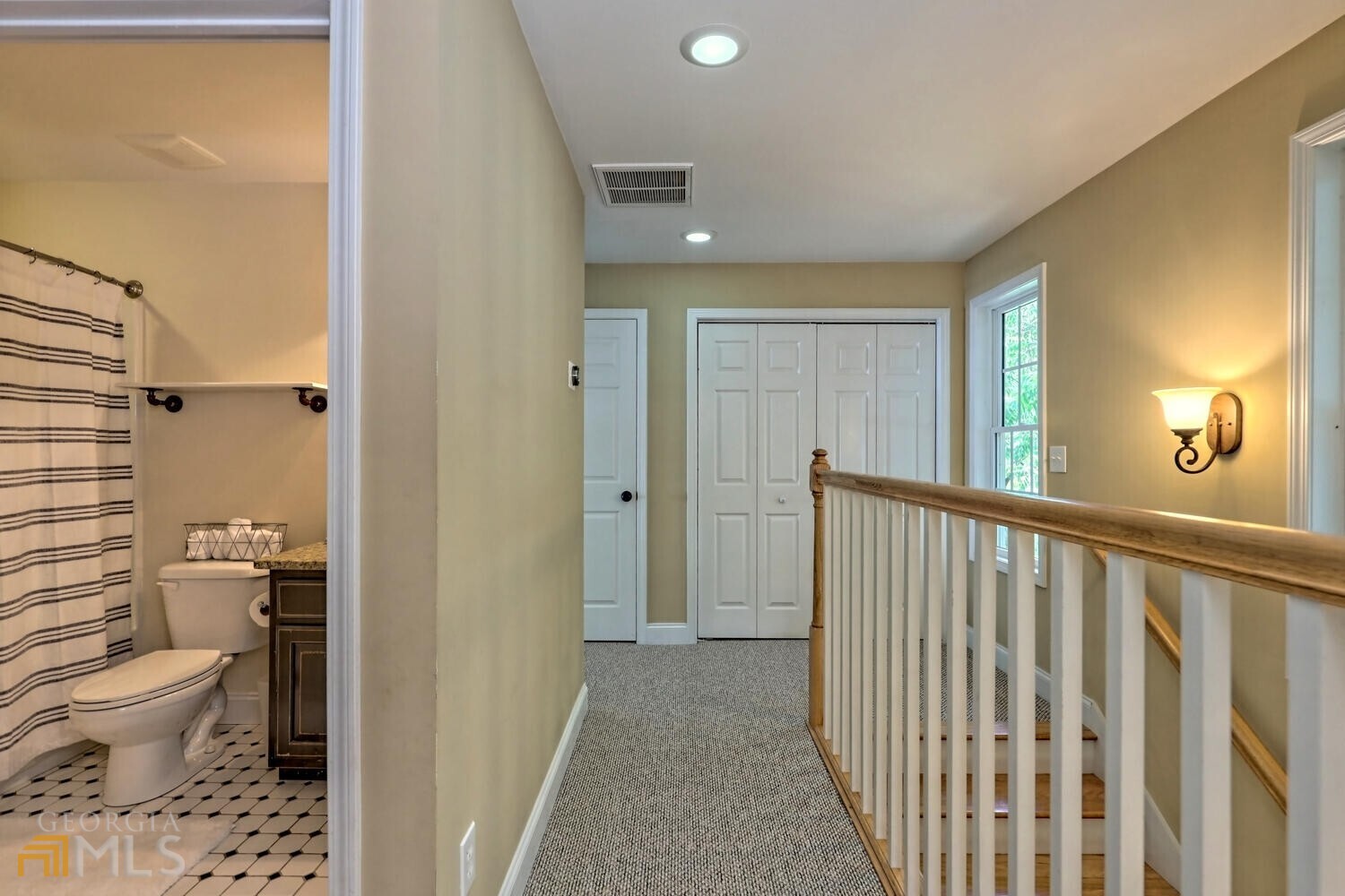 Clarkesville, Georgia 30523, United States, 3 Bedrooms Bedrooms, ,3 BathroomsBathrooms,Residential,Active,138063