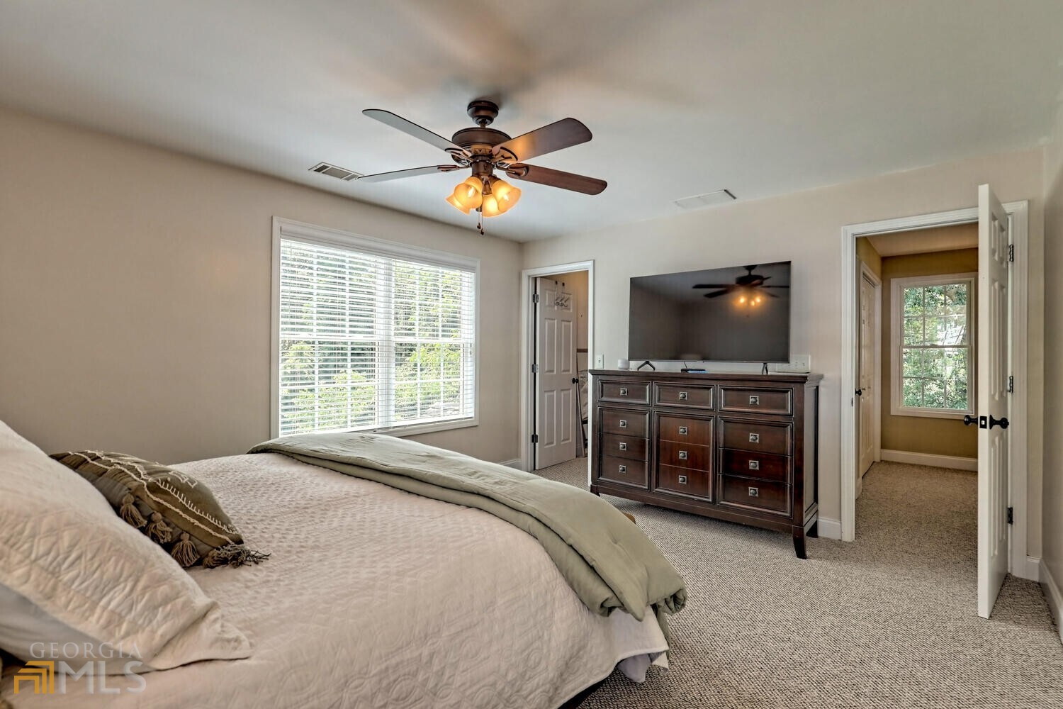 Clarkesville, Georgia 30523, United States, 3 Bedrooms Bedrooms, ,3 BathroomsBathrooms,Residential,Active,138063