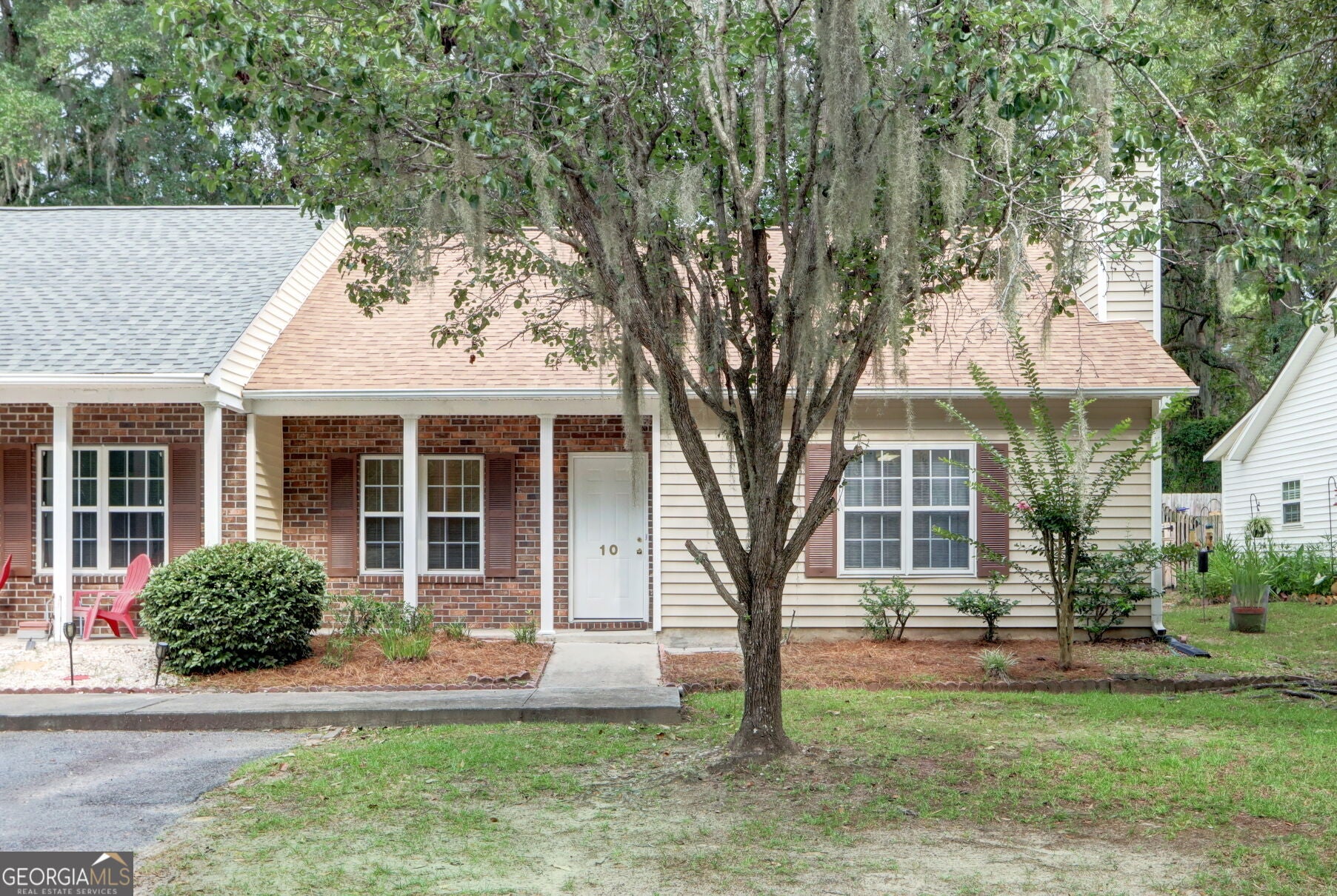 10 Chaintree DR