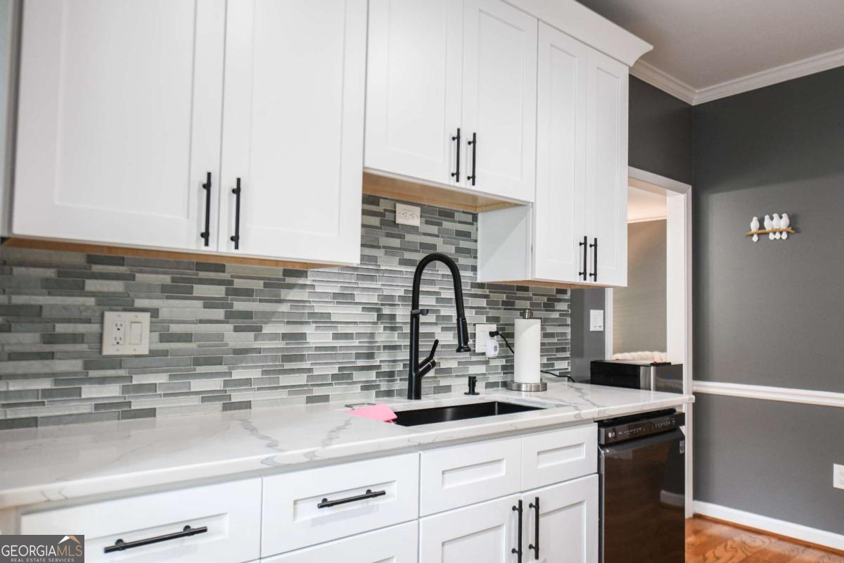 Marietta, Georgia 30068, United States, 4 Bedrooms Bedrooms, ,4 BathroomsBathrooms,Residential,Active,171086