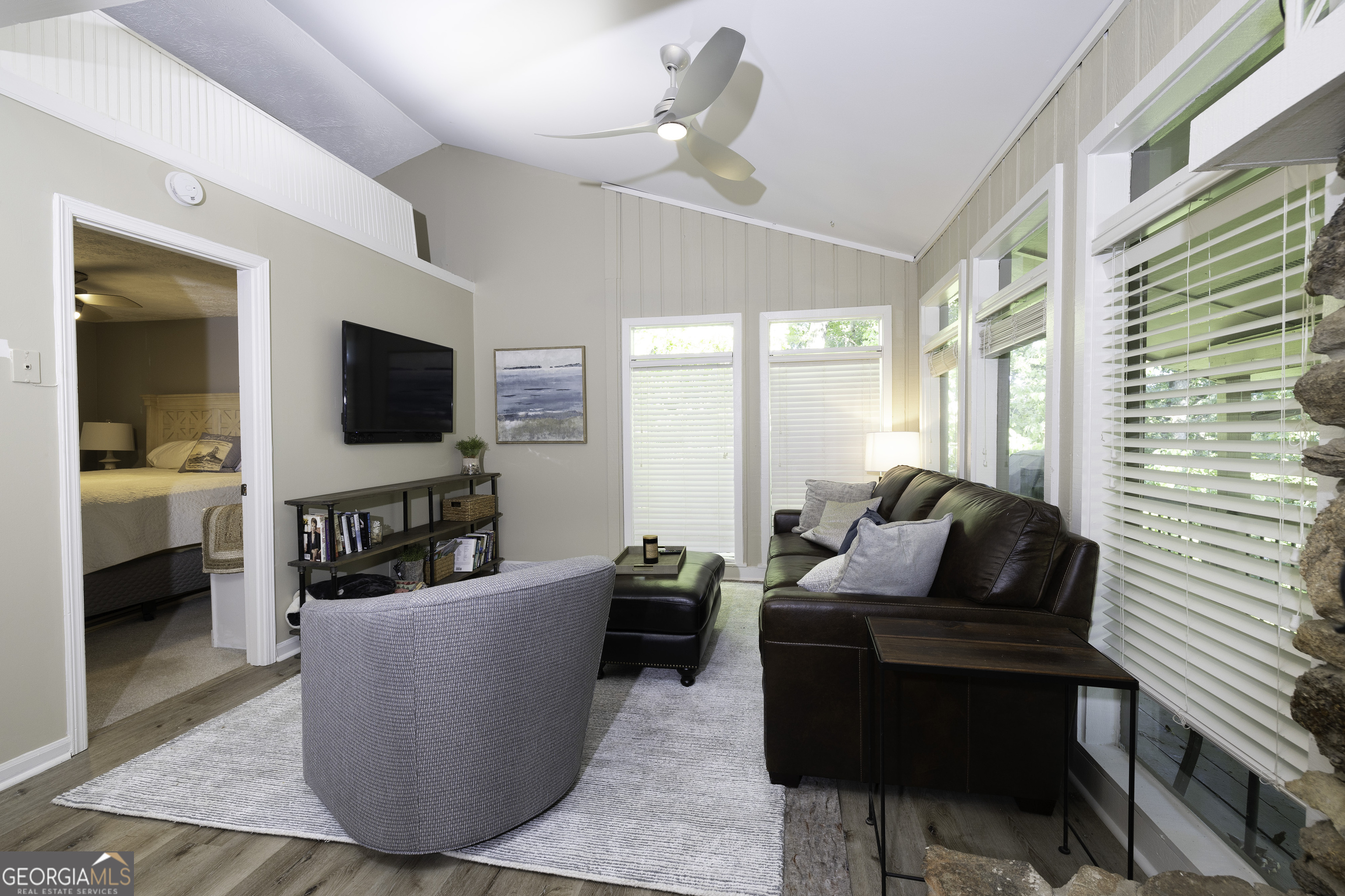 9010 Prestige LN 2