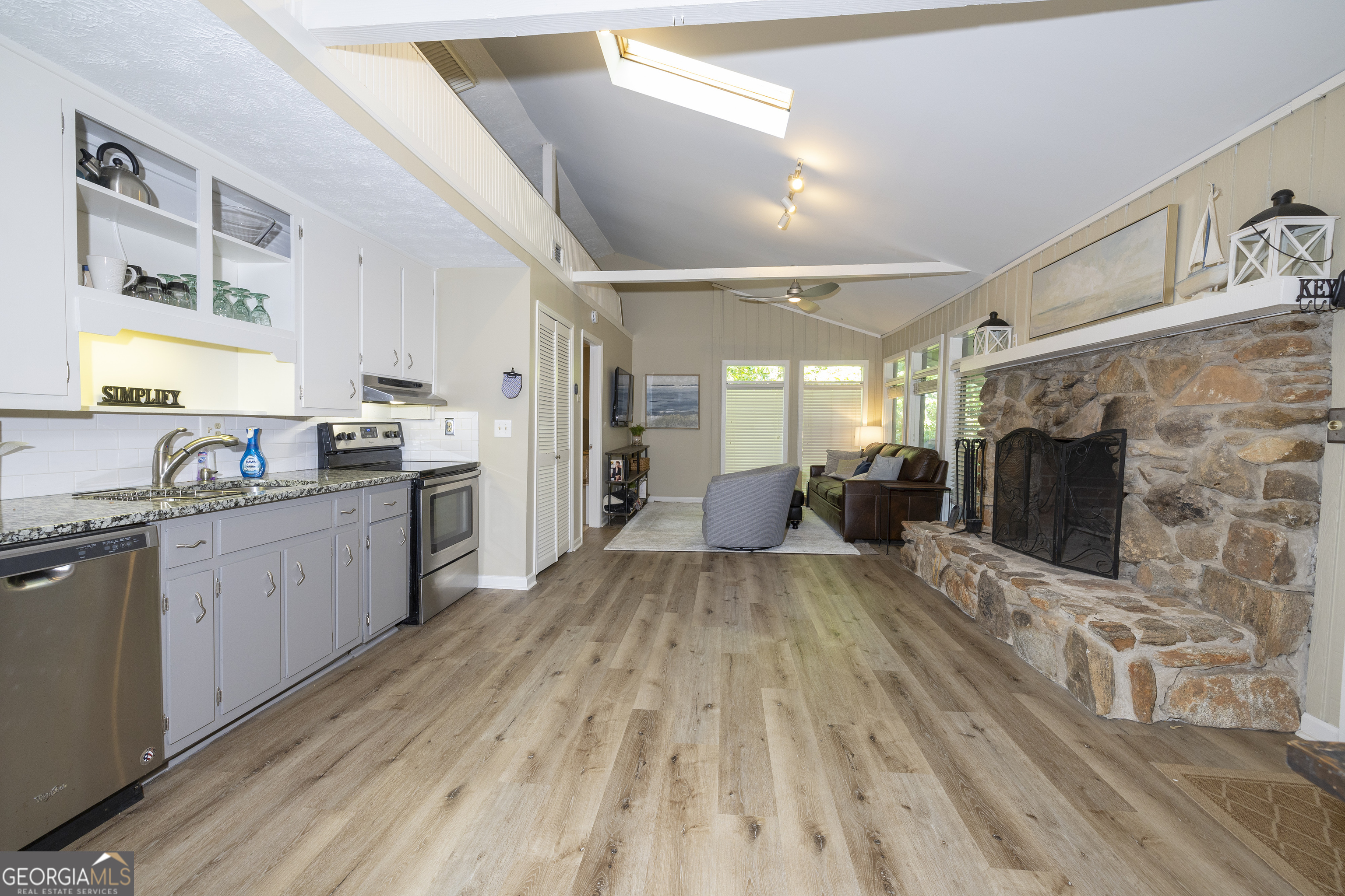 9010 Prestige LN 2
