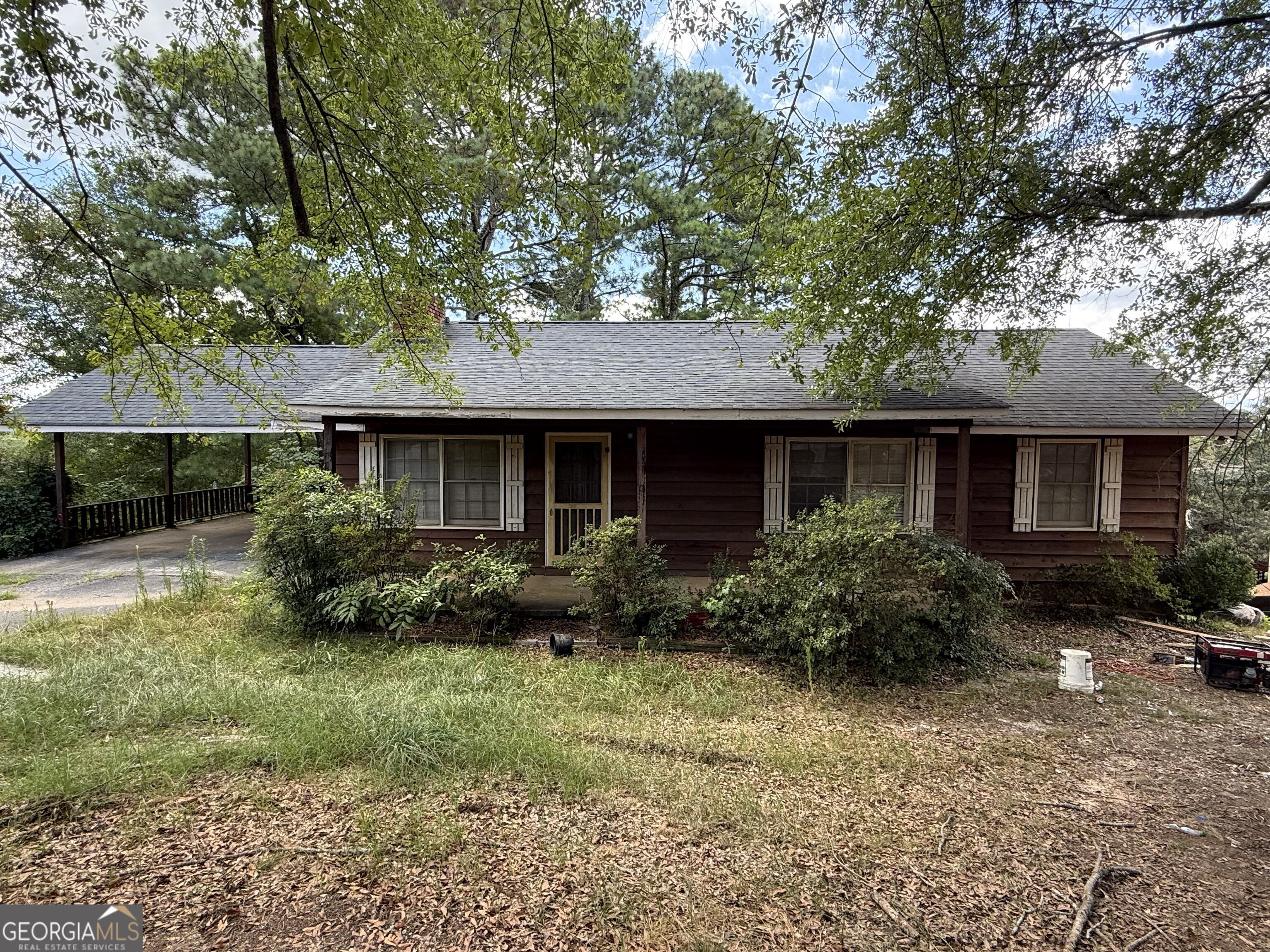 3273 N Bogan RD
