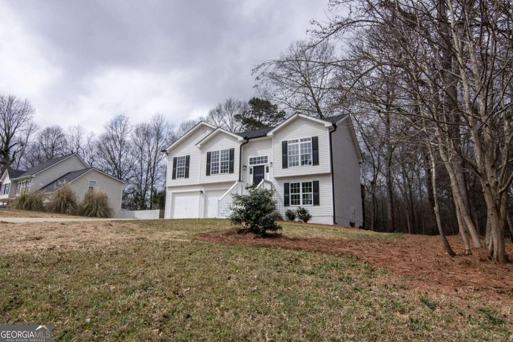 Photo of 824 Eastmont Road, Winder, GA 30680 (MLS # 10706450)
