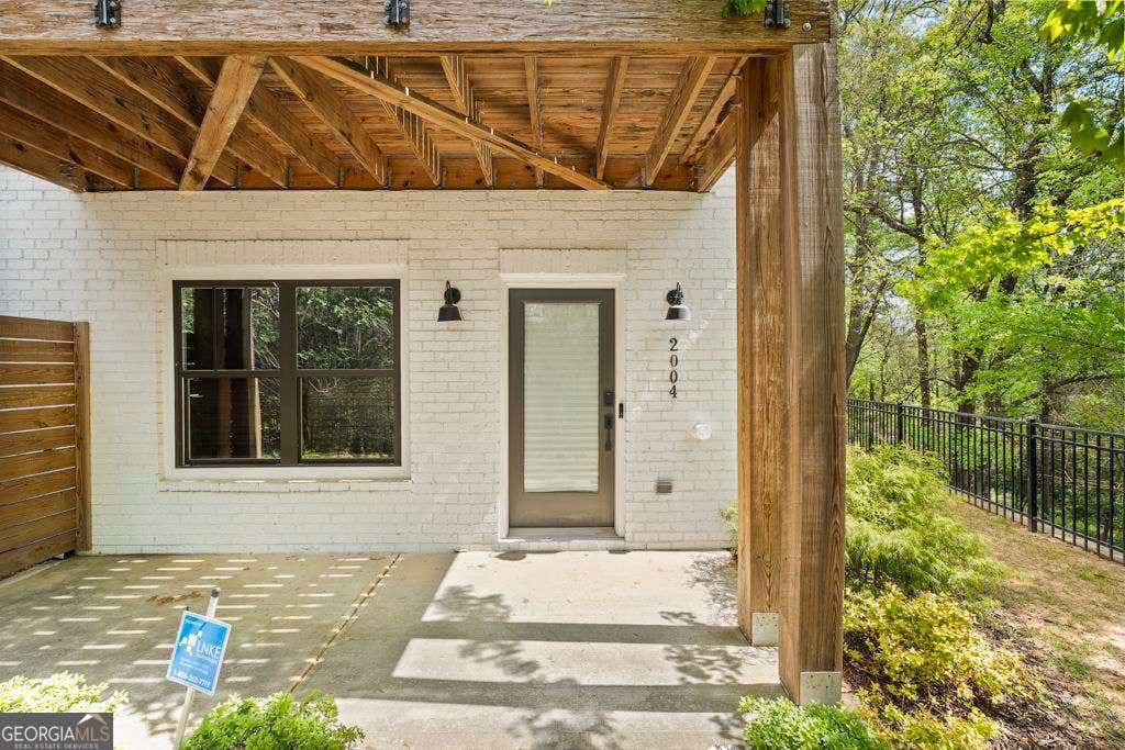 Photo of 2004 Oak Lane NW, Atlanta, GA 30318 (MLS # 10800727)