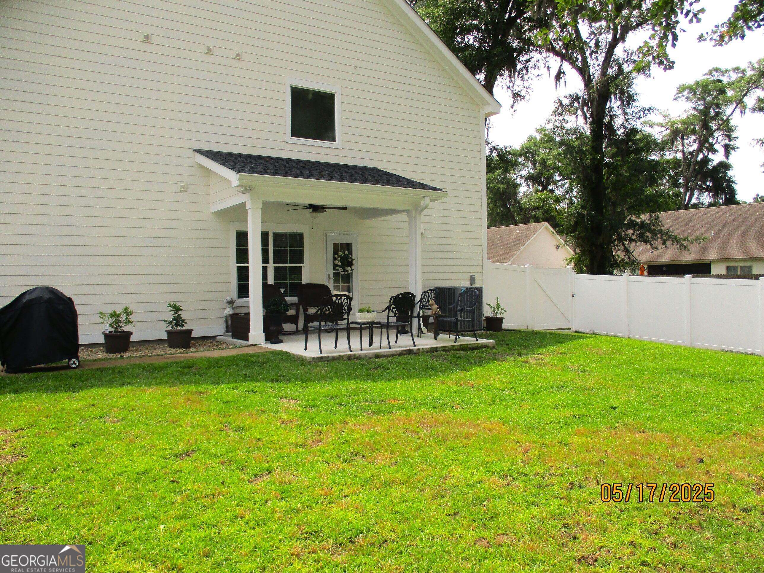 1093 Captains Cove WAY