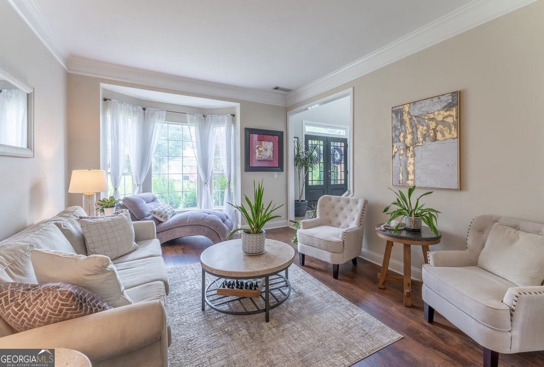 130 Bexar CT