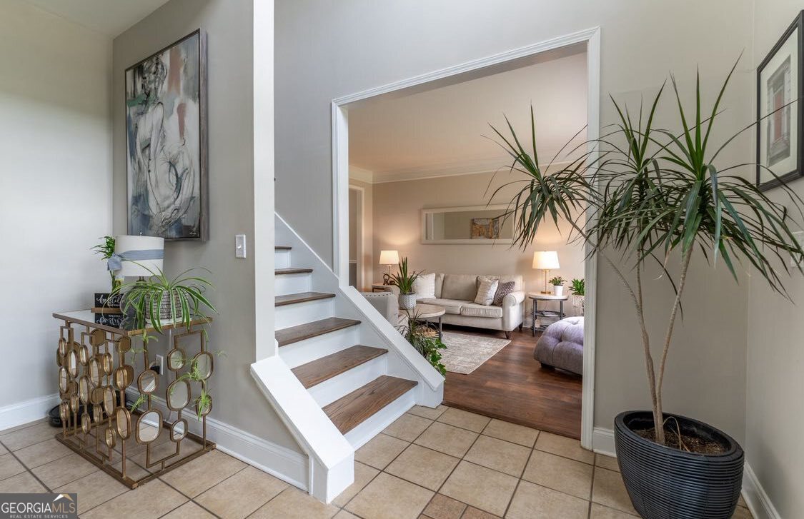 130 Bexar CT