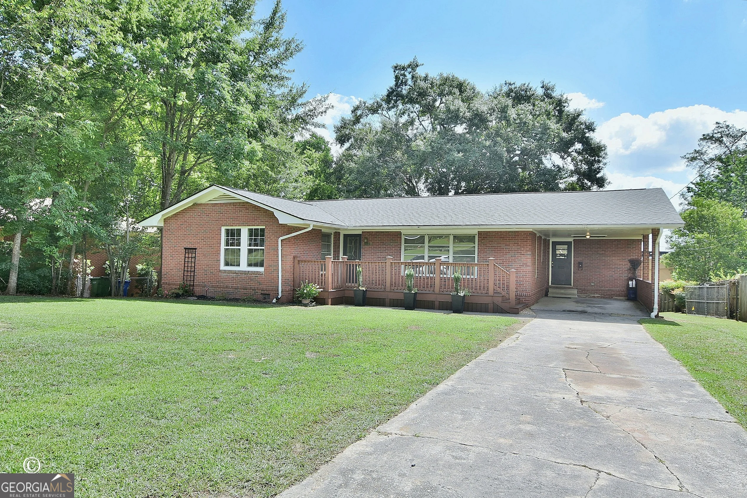 2002 Marilon Drive