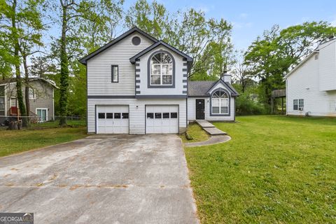 Photo of 388 Montgomery Place, Jonesboro, GA 30238 (MLS # 10645527)