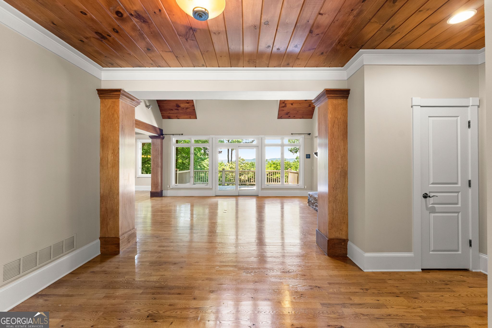 44 Sassafras RDG