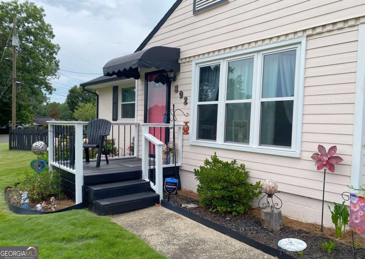 892 Wayland CT SE