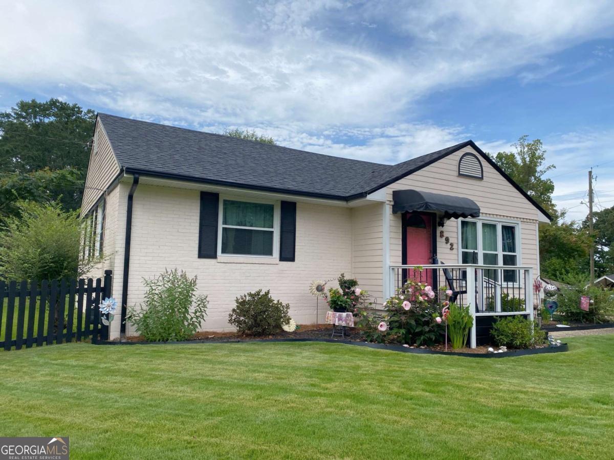 892 Wayland CT SE
