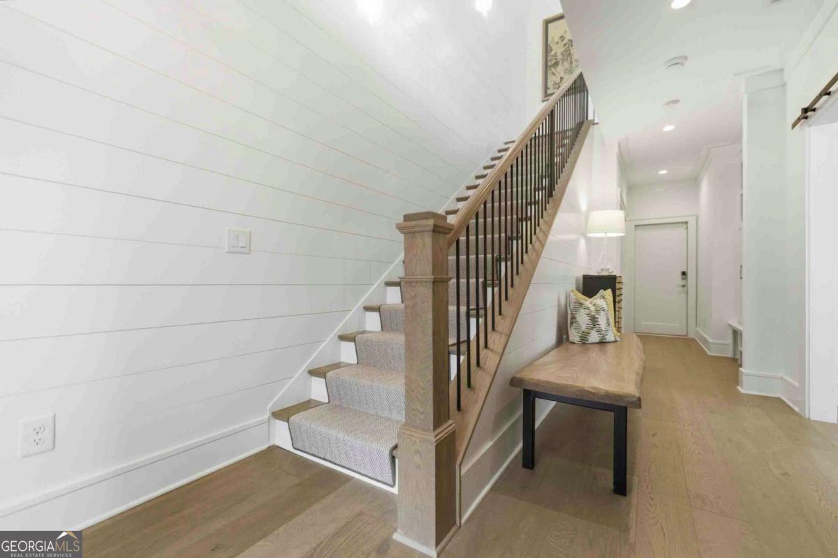 2520 Appleden PL NE 5