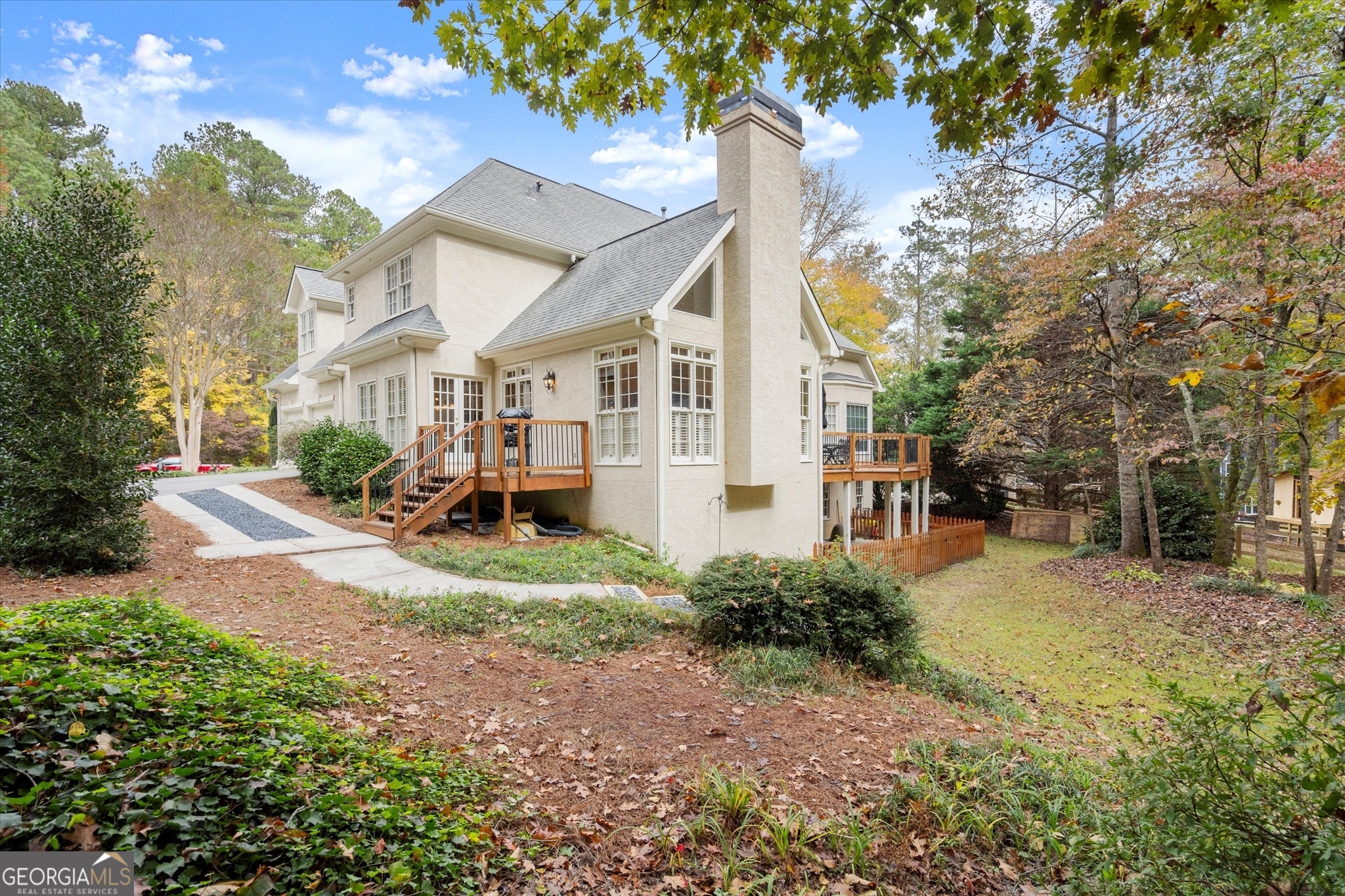 5362 Thornapple LN NW