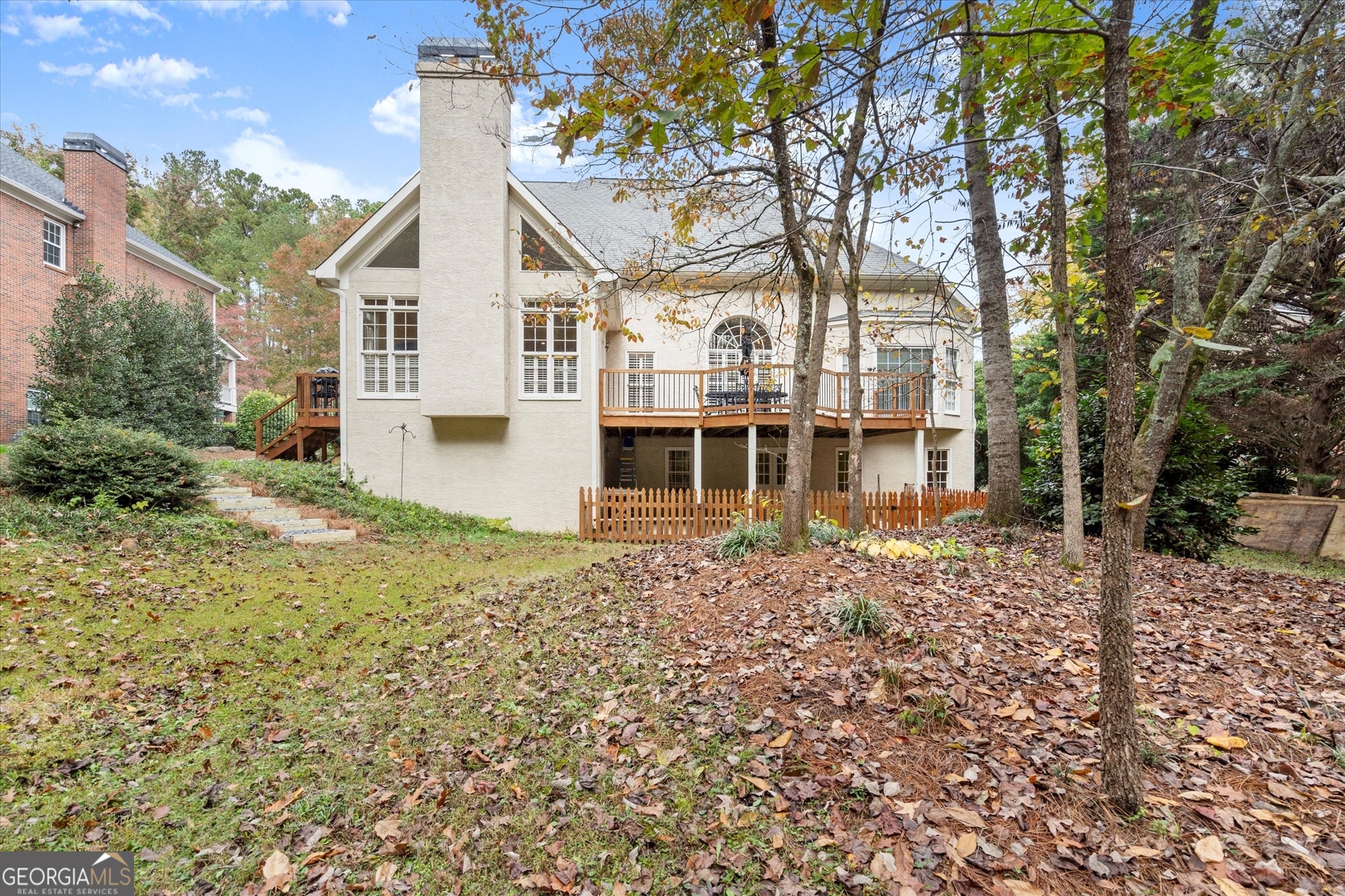 5362 Thornapple LN NW