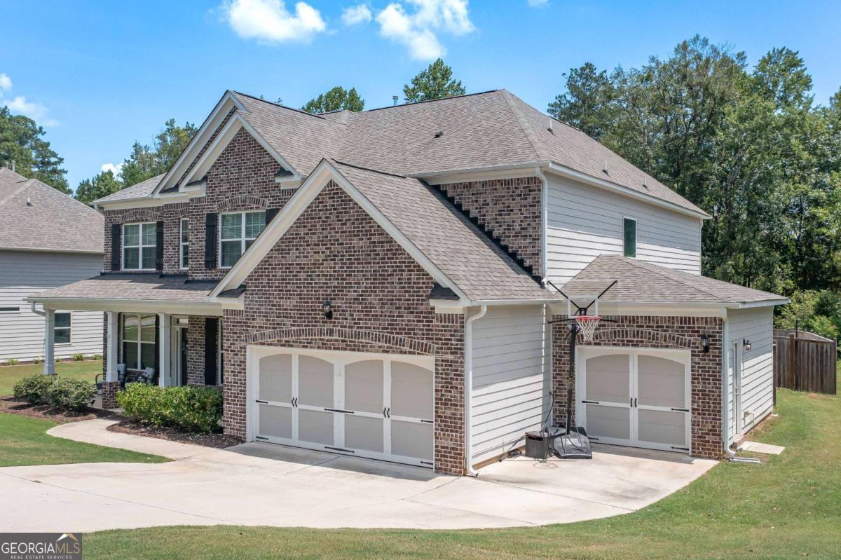 209 Wentworth CIR