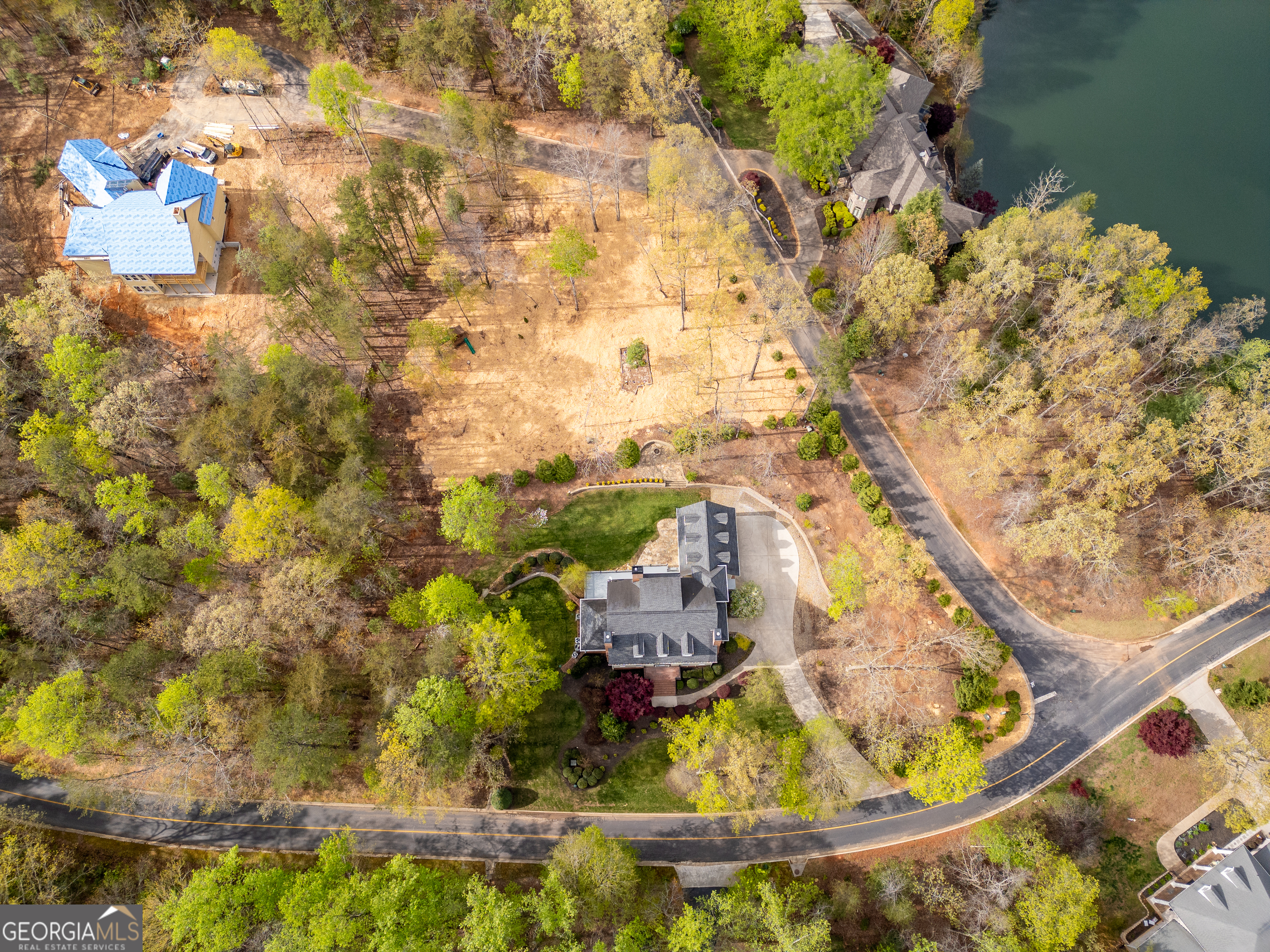 Clarkesville, Georgia 30523, United States, 5 Bedrooms Bedrooms, ,5 BathroomsBathrooms,Residential,Active,109160