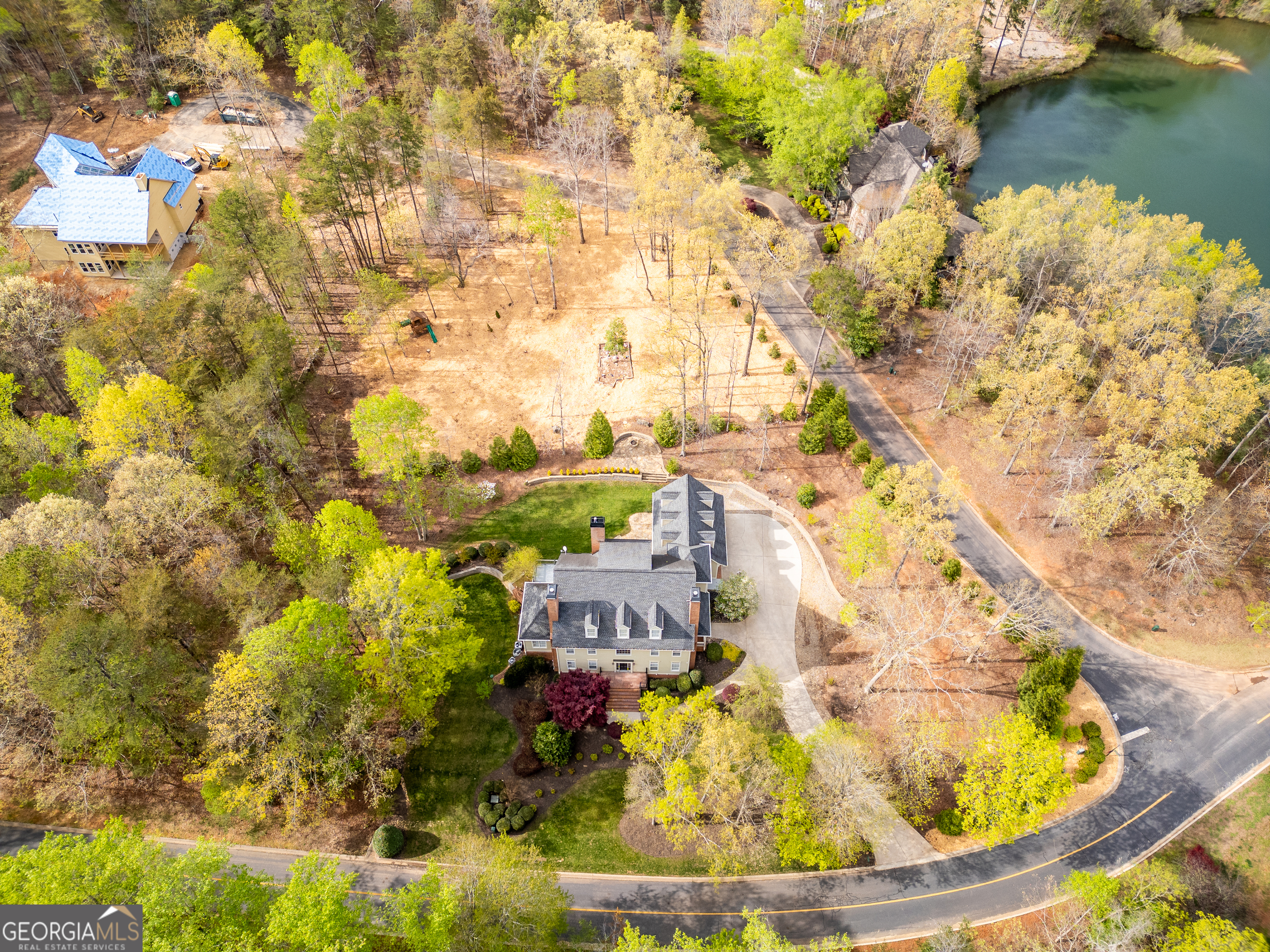 Clarkesville, Georgia 30523, United States, 5 Bedrooms Bedrooms, ,5 BathroomsBathrooms,Residential,Active,109160