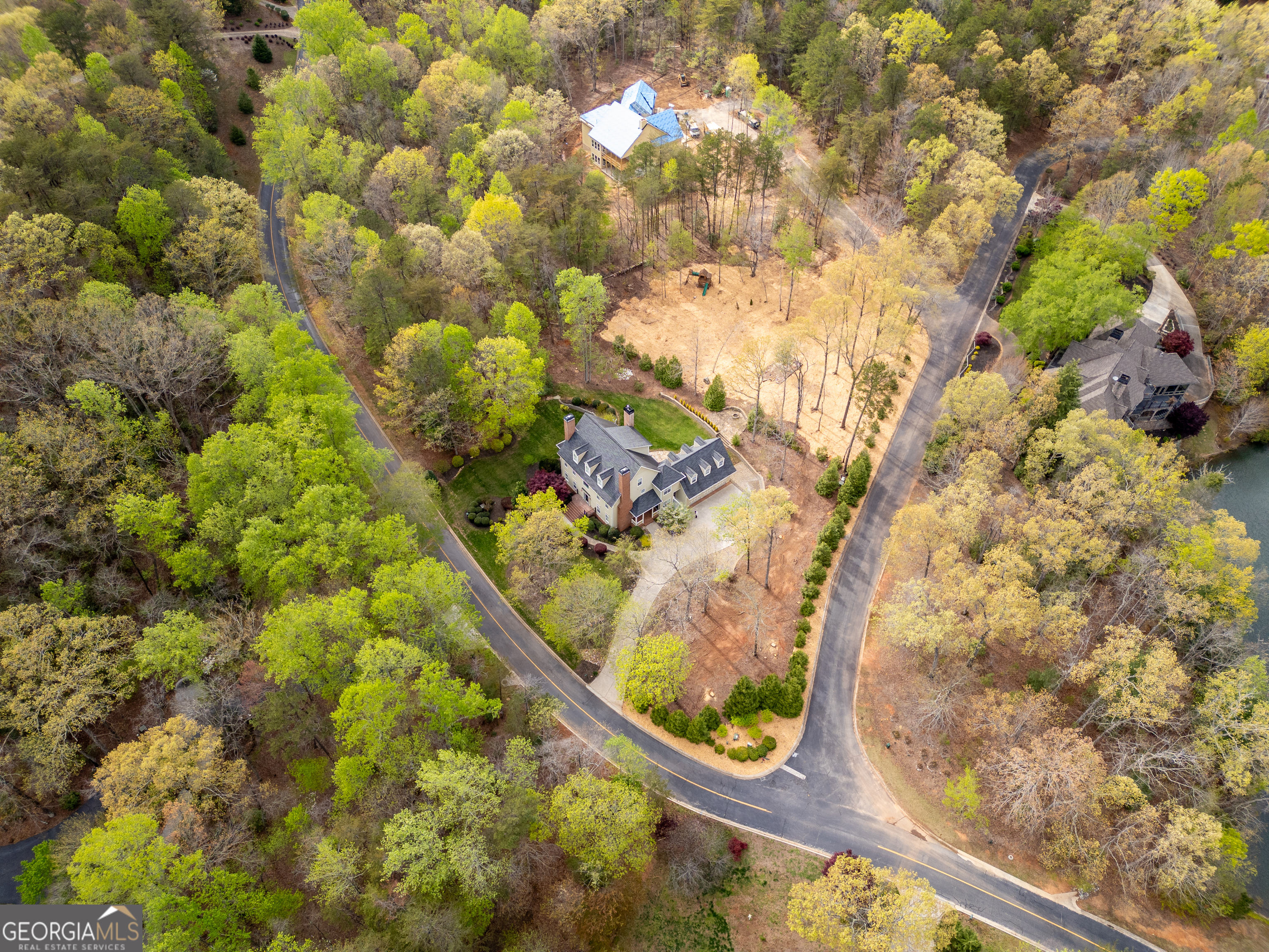 Clarkesville, Georgia 30523, United States, 5 Bedrooms Bedrooms, ,5 BathroomsBathrooms,Residential,Active,109160