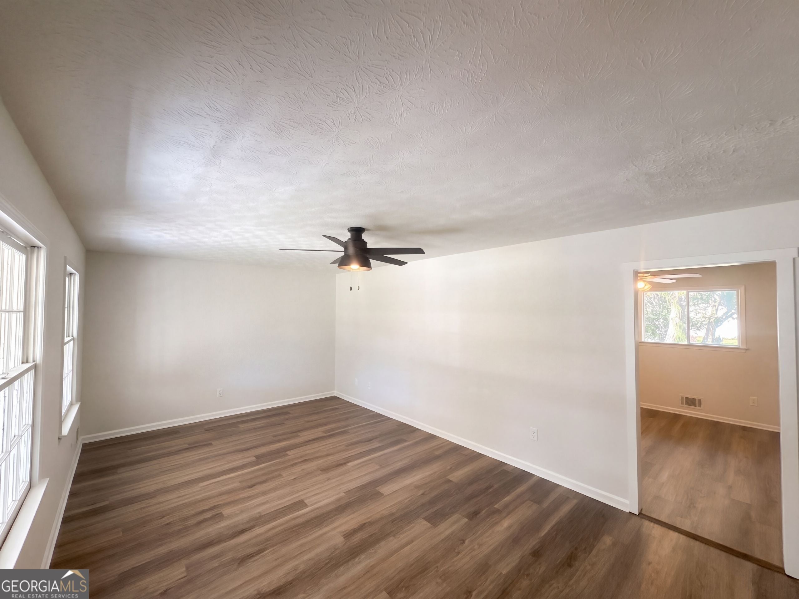 5807 Cobbrook DR