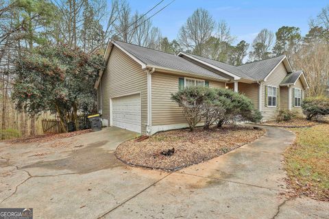 A home in Newnan