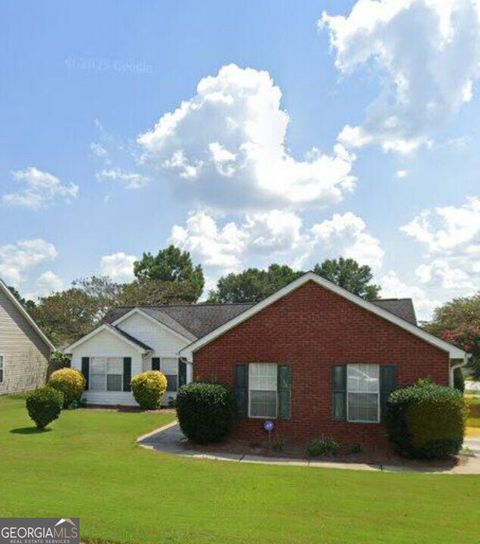 2305 Sugarleaf TRL Hampton GA 30228