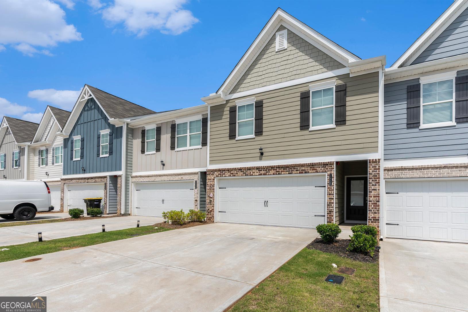11730 Chatham DR