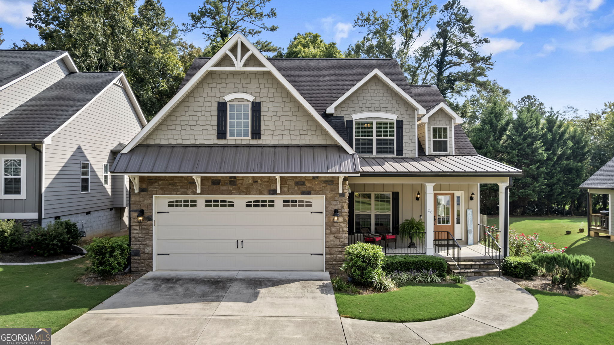 CONVENIENT & ELEGANT - Conveniently located 10 minutes from Rome. Easy access to Hwy's 53, 411, and 27. Minutes from schools, hospitals, Rome Tennis Center, and Etowah Park...super convenient!! Unique, Elegant elements belong to this home such as a beautiful staircase and Juliet balcony both overlooking a 2-story great room and cozy, stone, gas-log fireplace. Another elegant feature is the butler's pantry adjacent to the dining room. The primary bath on the main level offers a spacious shower, a separate tub, and 2 splendid closets. Relax and enjoy the covered, front porch, the screened-in back porch, or the stone patio inside the fenced-in back yard. Entering from the garage offers a mudroom area complete with cabinets, cubbies, bench and coat hooks to meet your organizational needs. The expansive upstairs includes 3 additional bedrooms, 2 full baths, and a multi-purpose bonus room. The Forest Glen neighborhood offers a green-space and community library for all to enjoy!