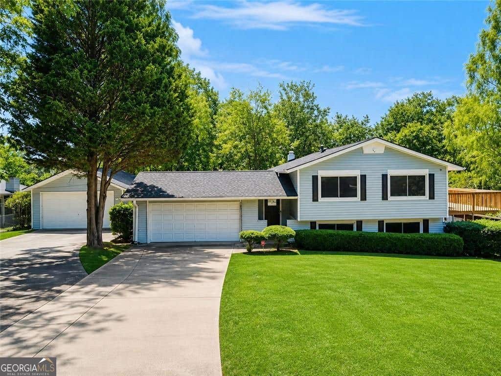 Photo of 3623 Broadview Court, Decatur, GA 30032 (MLS # 10832215)
