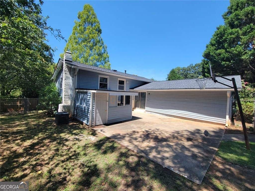 Photo of 3623 Broadview Court, Decatur, GA 30032 (MLS # 10832215)