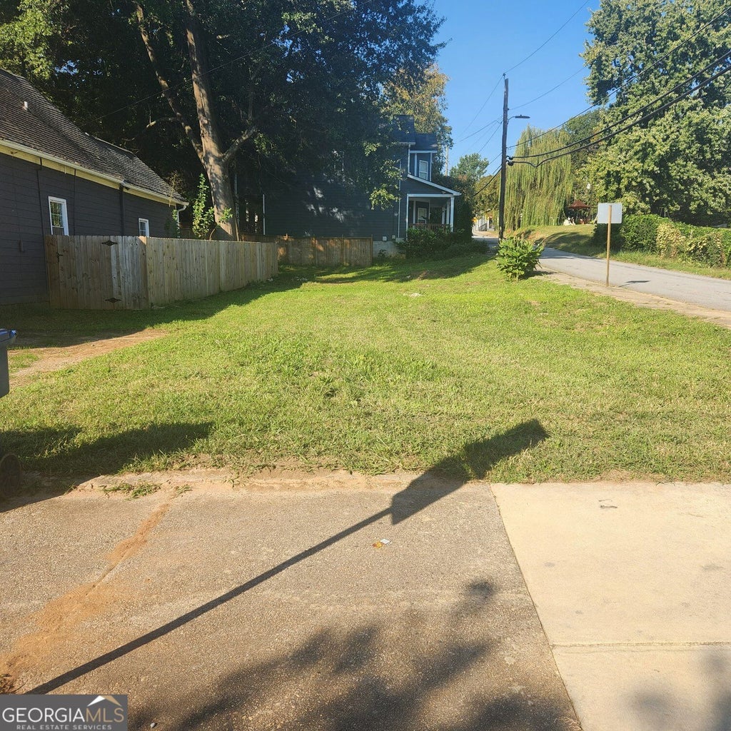 Photo of 711 Cooper Street SW, Atlanta, GA 30315 (MLS # 10881542)
