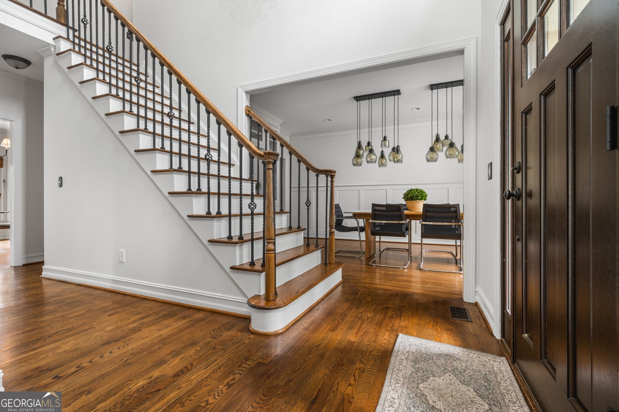 4688 Oakleigh Manor DR