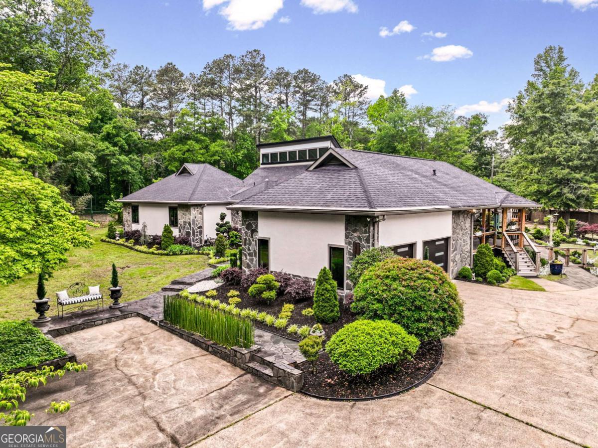 3325 Trickum RD NE