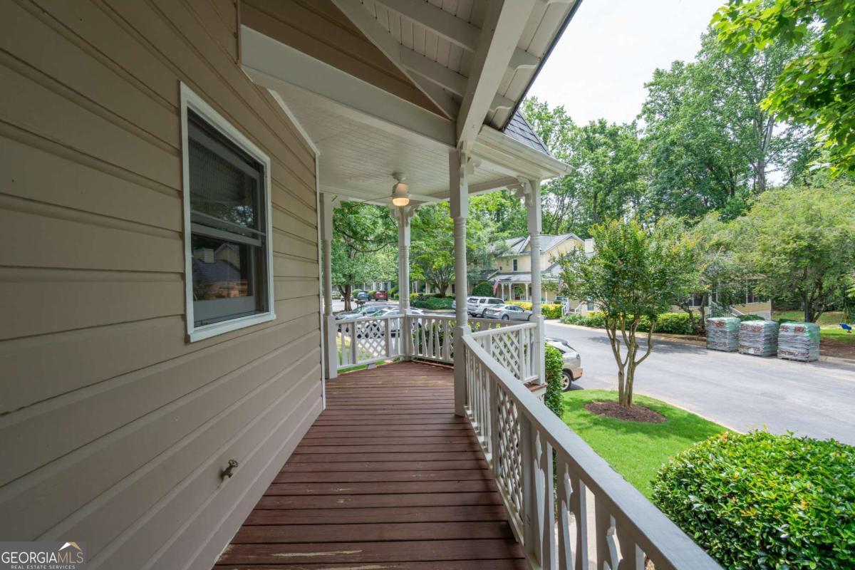1449 Cambridge CMN