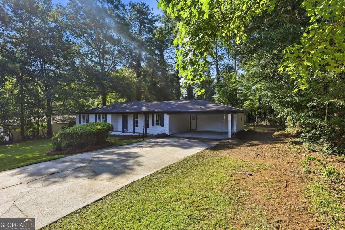 169 Robinhood DR