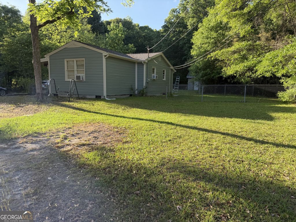 Photo of 2429 Britt Street, Grayson, GA 30017 (MLS # 10737317)
