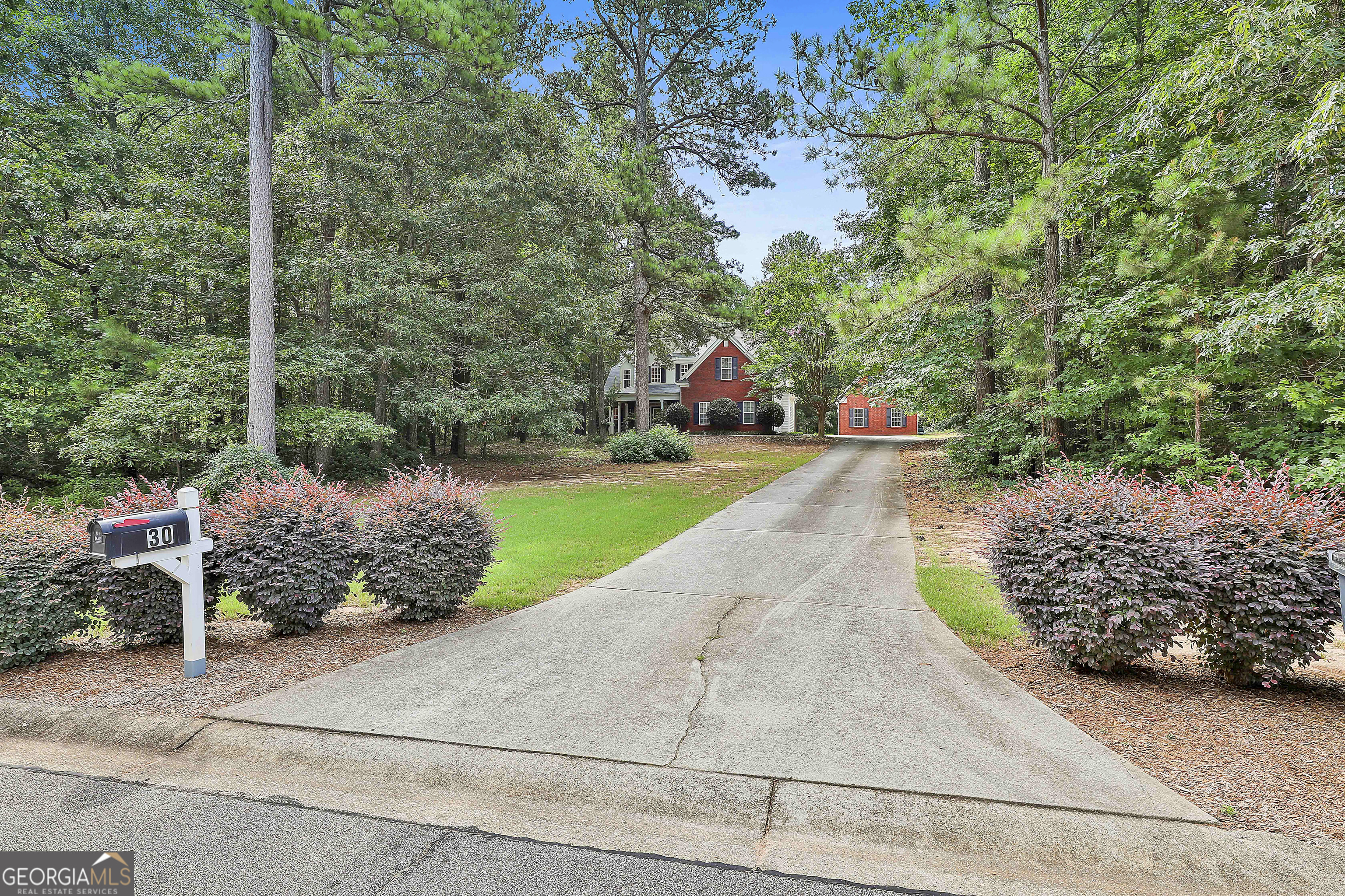 30 Shelley Ln