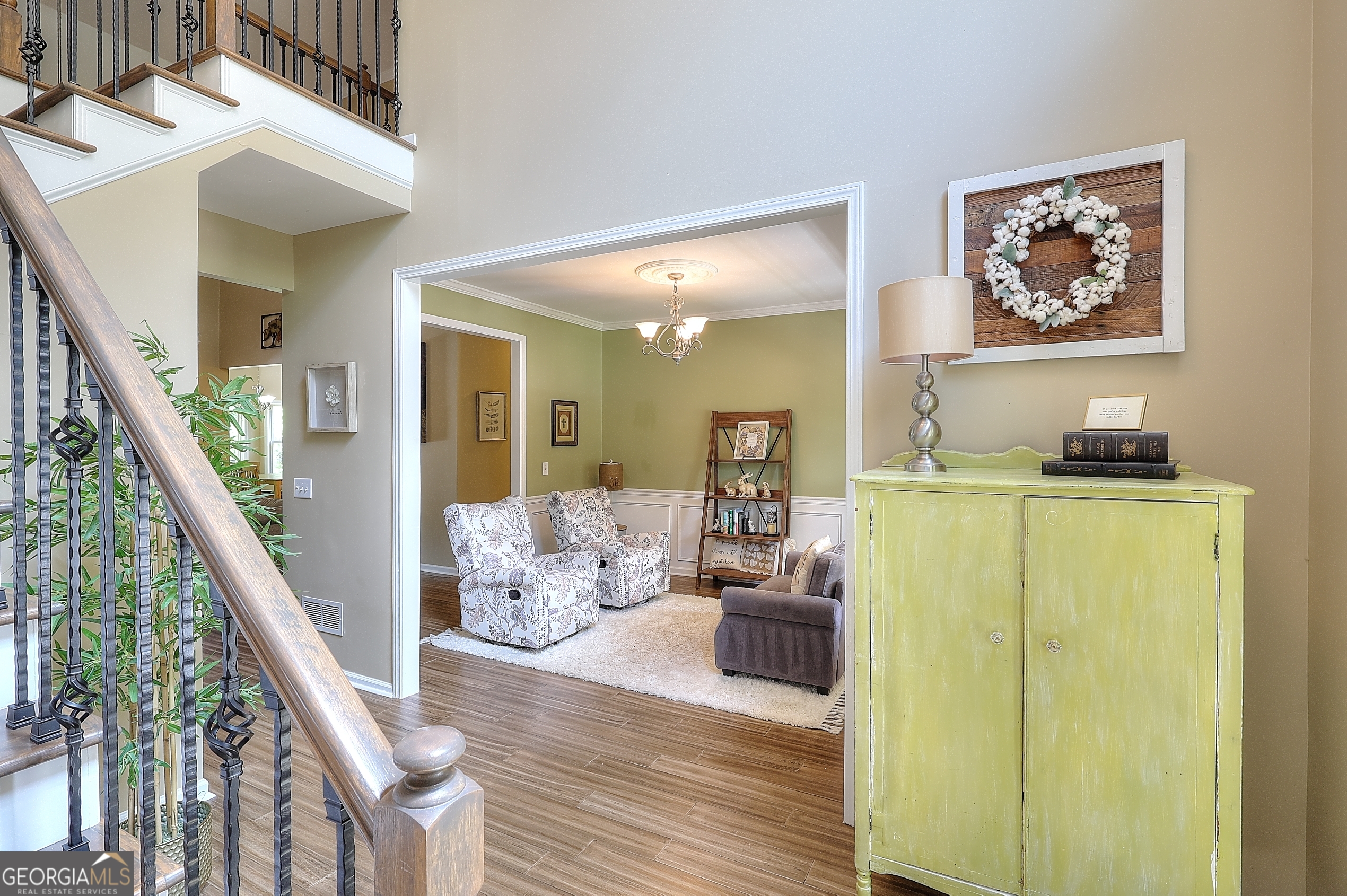 1290 Kelly Nelson DR