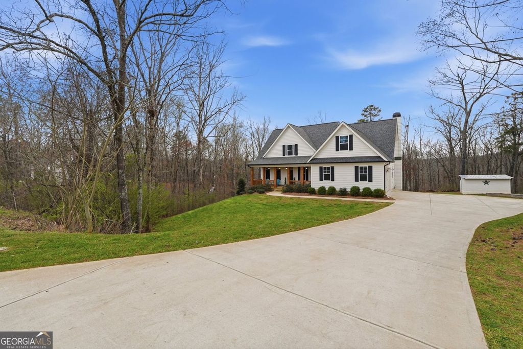 Photo of 711 Carver Mill Road, Talking Rock, GA 30175 (MLS # 10714178)