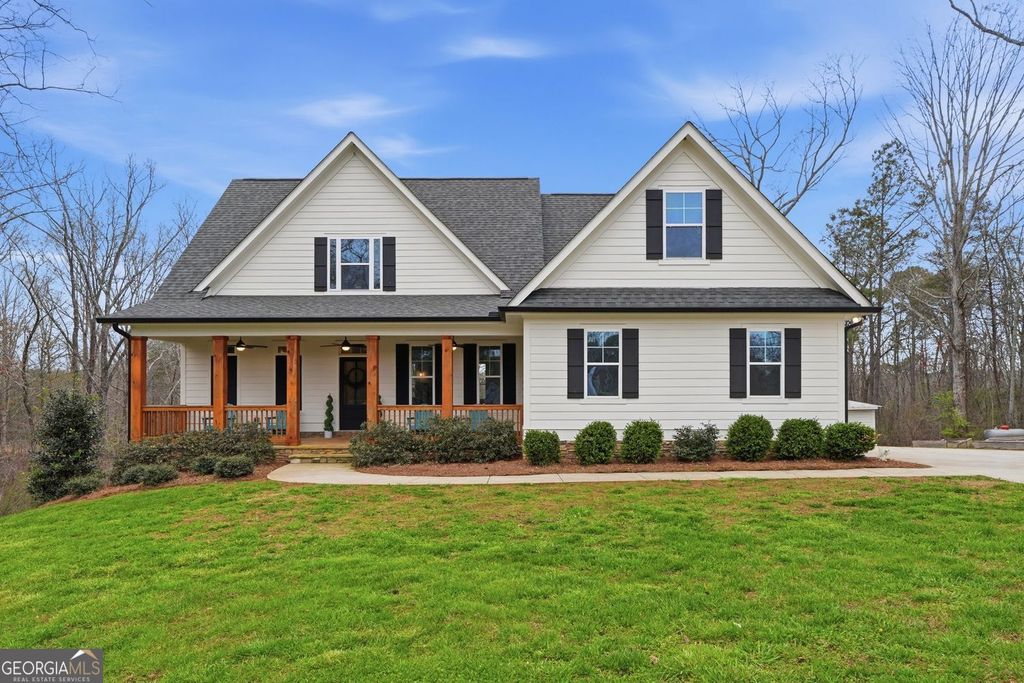 Photo of 711 Carver Mill Road, Talking Rock, GA 30175 (MLS # 10714178)