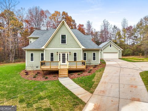 A home in Newnan