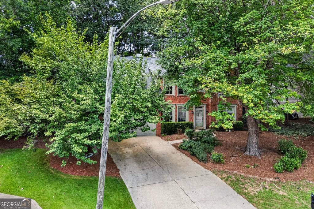 Photo of 4056 Watkins Glen Drive, Woodstock, GA 30189 (MLS # 10805822)