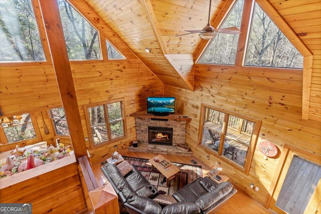 Photo of 141 Winnebago Trail, Chatsworth, GA 30705 (MLS # 10694219)