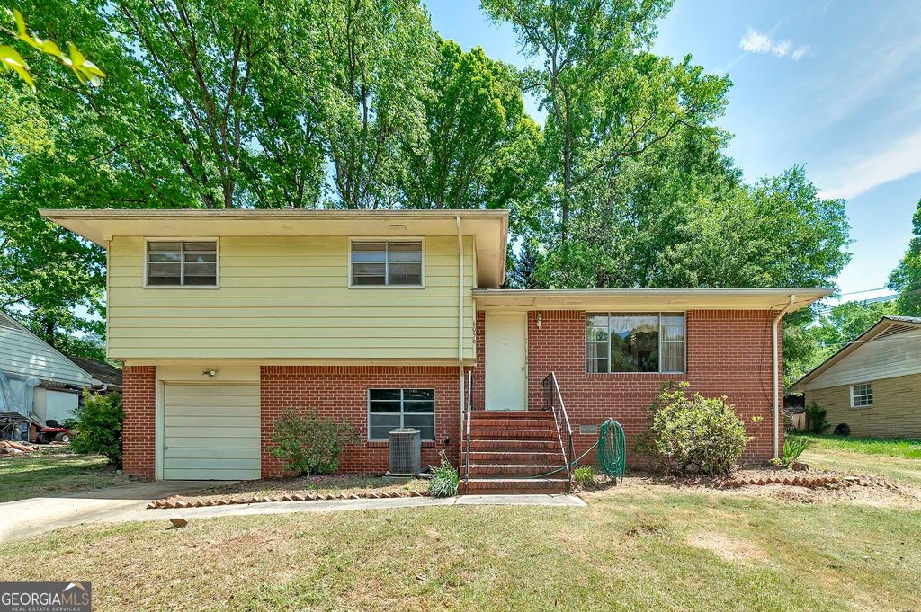 Photo of 6056 Morrow Cove, Morrow, GA 30260 (MLS # 10740915)