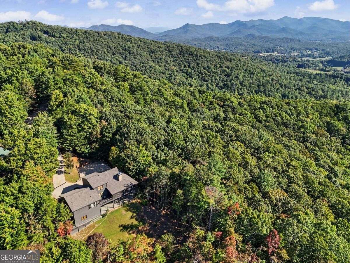 237 Flat Rock Ridge RD